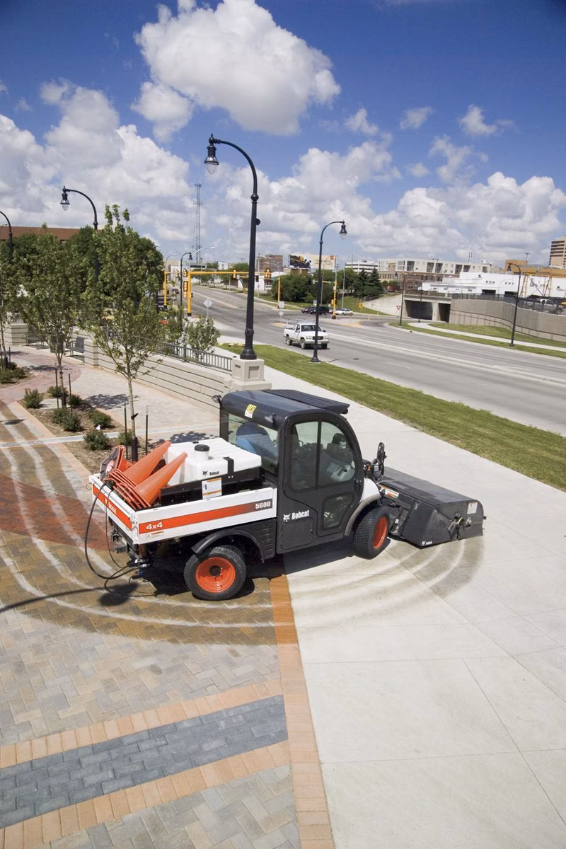 2023 Bobcat 60" Sweeper - Image 5