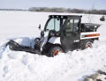 2023 Bobcat 72" Snow V-Blade - Image 2