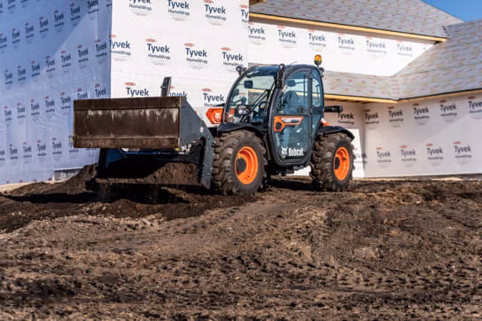 2024 Bobcat TL619 - Image 2