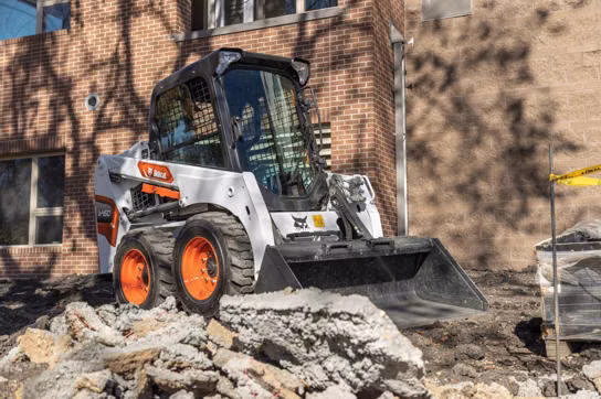 2023 Bobcat S450 - Image 3