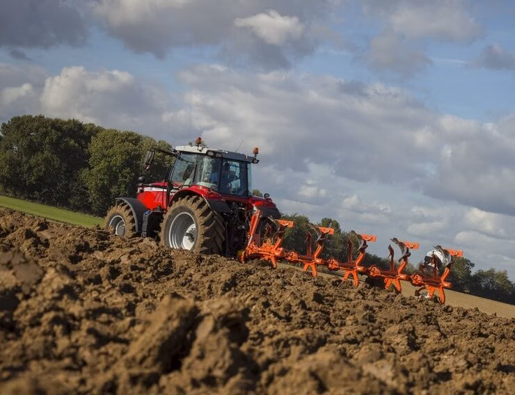 2023 Massey Ferguson 7724 S - Image 27