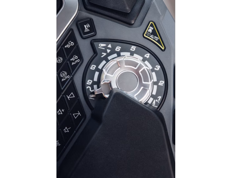 2023 Massey Ferguson MF 7S.155 - Image 30