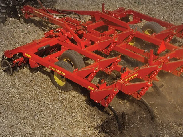 2023 Sunflower 4213-15 - Image 1