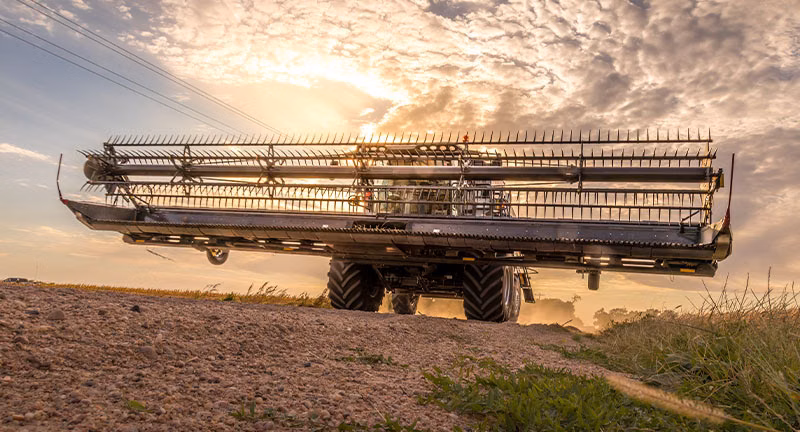 2023 Gleaner 9340 - Image 3