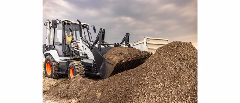 2026 Bobcat B760 Backhoe Loader - Image 4