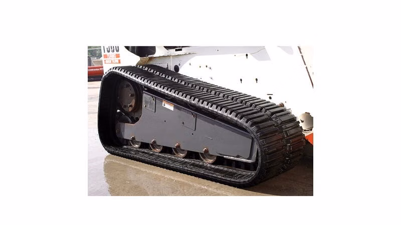 2025 Bobcat 9 Inch Multi-Bar Lug MT Loader Track (230 x 72 x 39) (6988849) - Image 2
