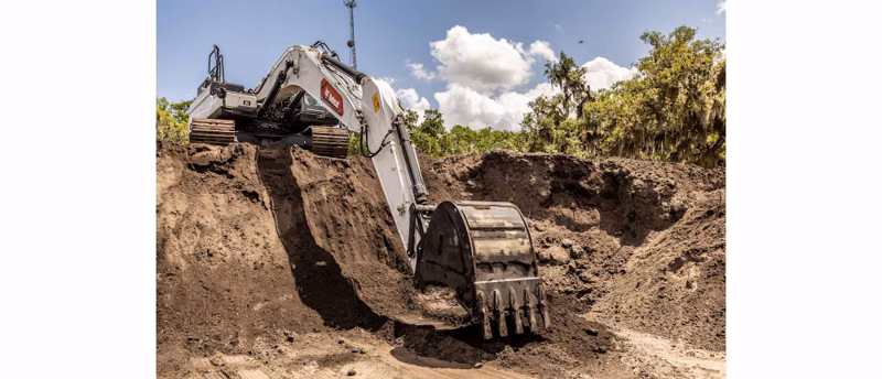 2025 Bobcat E220 - Image 8