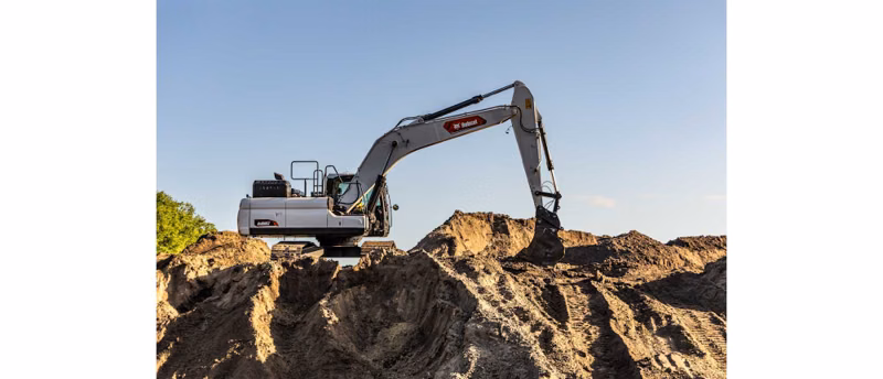 2025 Bobcat E220 - Image 10