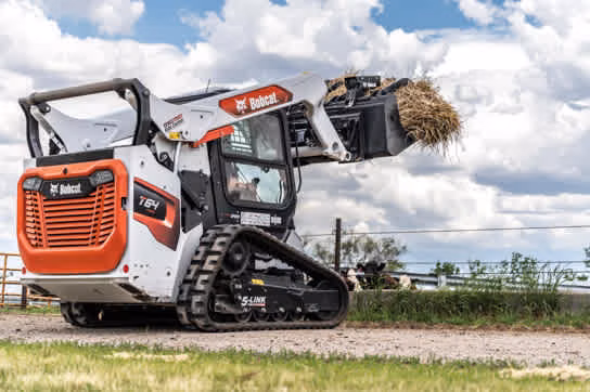 2025 Bobcat Grapple Bucket - PIN - ON, 2.25YD, 100.4" Bolt-On Cutting Edge (3604 lbs) - Image 4