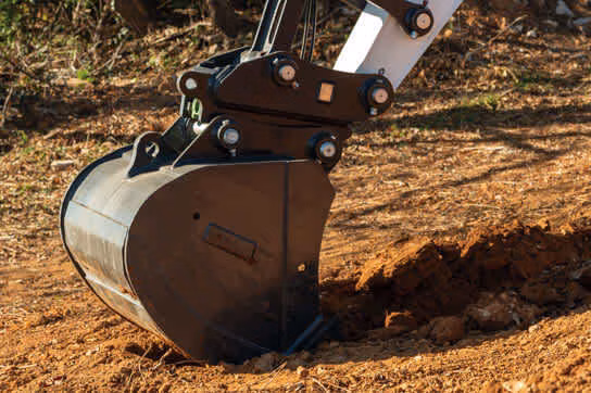 2025 Bobcat Bucket - Trenching, LX, 42" (.96 Cu Yd) (Length 56.9 in) - Image 2