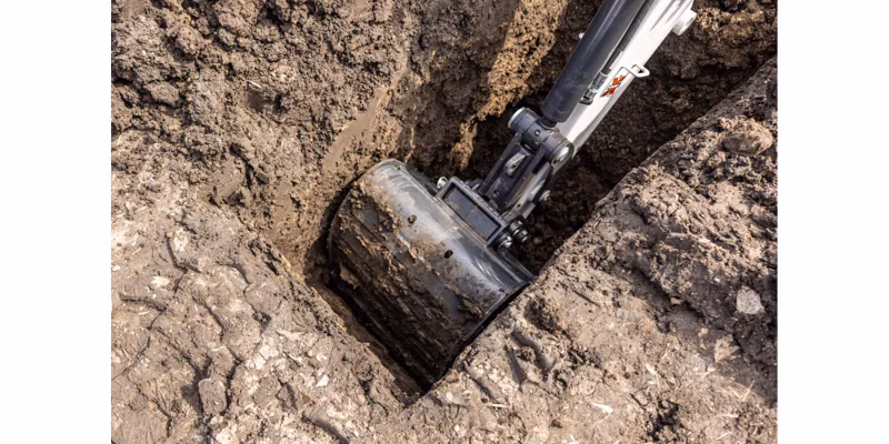 2025 Bobcat Mechanical X-Change Coupler - Image 4