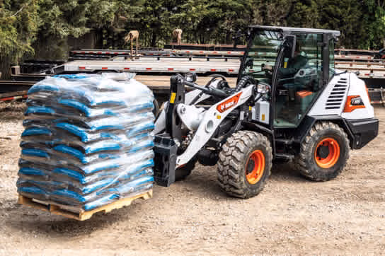 2025 Bobcat Pallet Fork - ISO, 60" Carriage, 60" Tine - Image 4