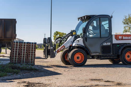 2025 Bobcat Pallet Fork - JRB, 72" Carriage, 96" Tine - Image 3