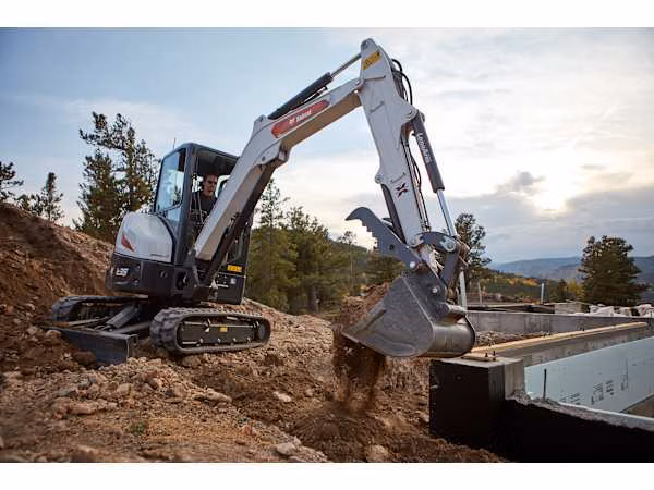 2026 Bobcat E32 (Long-Arm) - Image 9