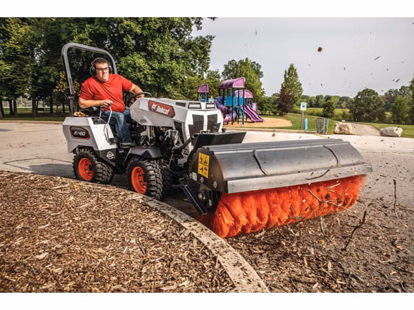 2026 Bobcat Angle Broom (Articulating Tractors) - Image 5